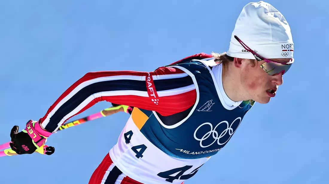 Johannes Hoesflot Klaebo hat sein achtes Gold bei Winterspielen gewonnen. - Bild: Daniel Karmann/dpa