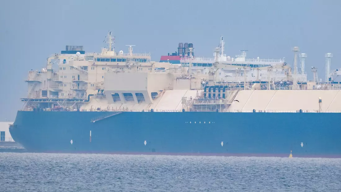 Ab November 2027 gilt in der EU ein vollständiges Importverbot für Flüssigerdgas (LNG) aus Russland. (Archivbild) - Bild: Stefan Sauer/dpa