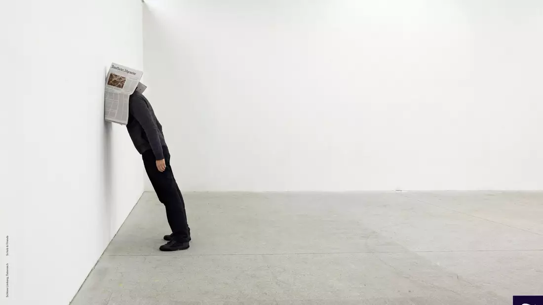 Erkenntnis durch Perspektivwechsel: Erwin Wurm wird kluger Kopf - Bild: presseportal.de