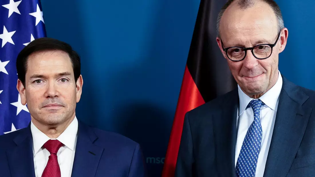 Kanzler Merz hat in München vorgelegt. Jetzt schauen alle auf die Rede von US-Außenminister Rubio. - Bild: Liesa Johannssen/Reuters/Pool/dpa