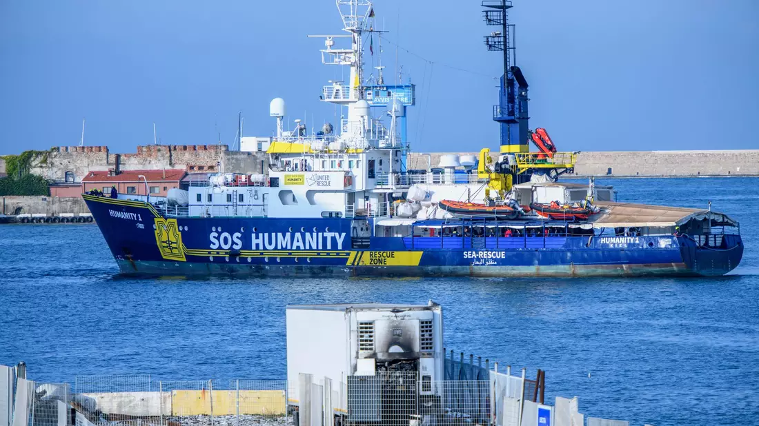 Italien setzt zum wiederholten Male ein Schiff einer deutschen Hilfsorganisation fest. (Archivbild) - Bild: Marcello Valeri/Zuma Press/dpa