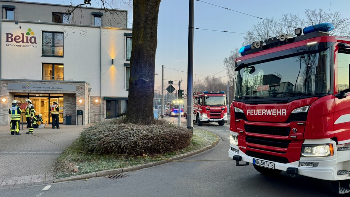 FW-BO: Defekter Kühlschrank führt zu Gefahrguteinsatz in Seniorenwohnheim in Bochum-Langendreer - Foto: presseportal.de