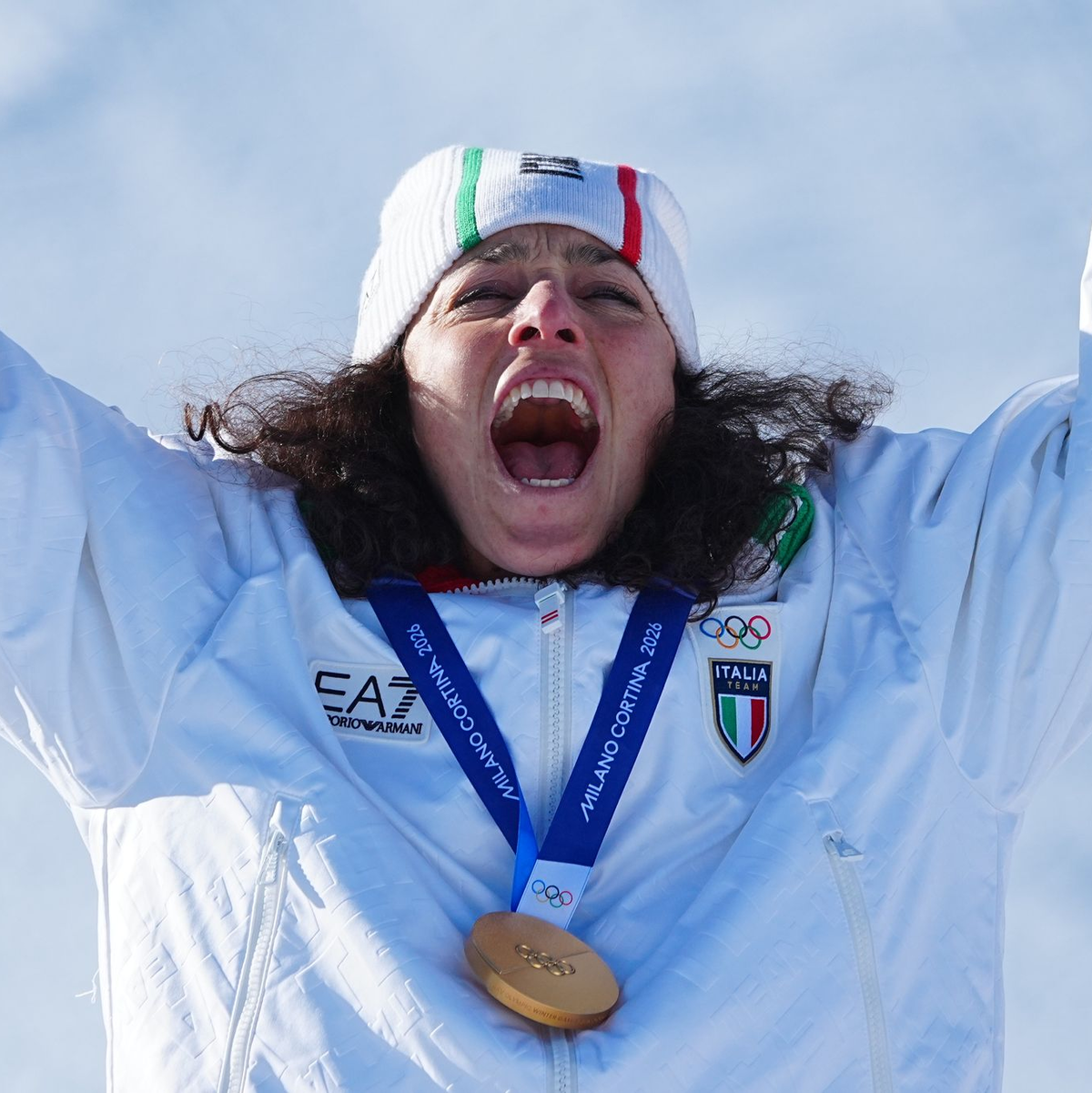 Wieder Gold: Federica Brignone erlebt ein olympisches Ski-Märchen. - Foto: Michael Kappeler/dpa