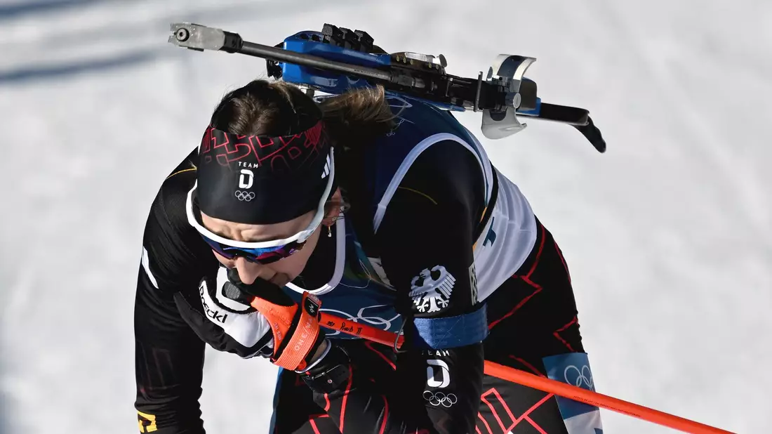Im Ziel flossen bei Franziska Preuß die Tränen. - Bild: Hendrik Schmidt/dpa