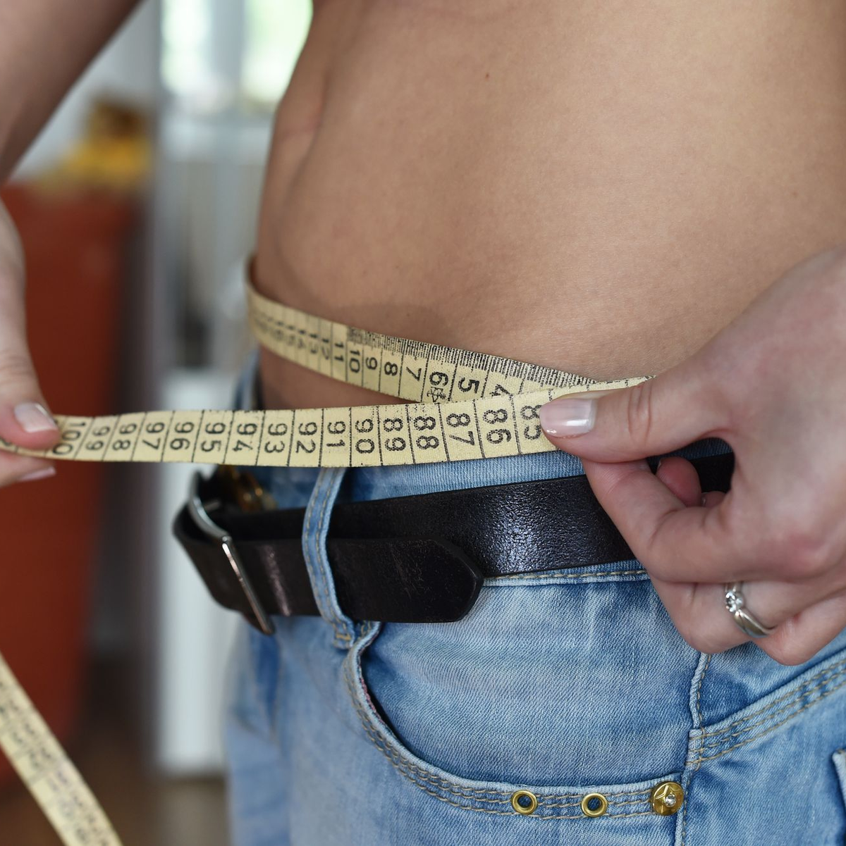 Intervallfasten zeigte keinen besseren oder nur einen sehr geringfügig besseren Effekt bei der Gewichtsabnahme als andere Methoden. - Foto: Jens Kalaene/dpa-Zentralbild/dpa