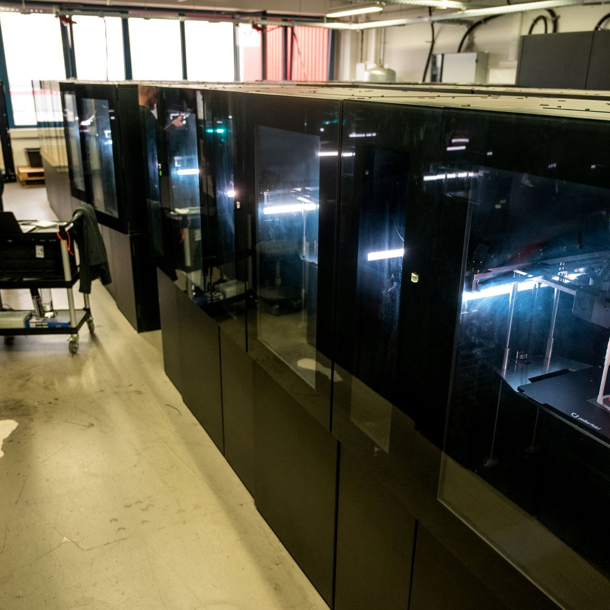 Ob fluffig, elegant, extravaganz, dezent oder klobig - den Designs sind keine Grenzen gesetzt.  - Foto: Daniel Bockwoldt/dpa/Daniel Bockwoldt