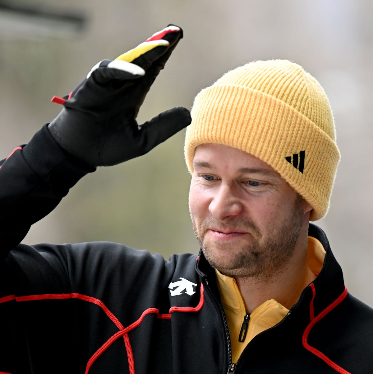 Johannes Lochner ist in den Bobwettbewerben ebenfalls ein heißer Goldkandidat. - Foto: Robert Michael/dpa
