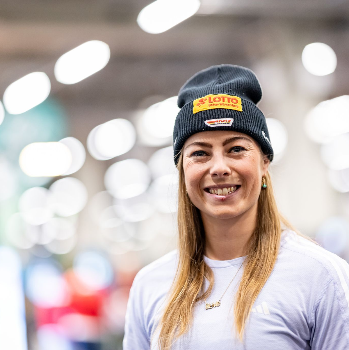 Skicrosserin Daniela Maier ist eine Kandidatin für Gold. (Archivfoto) - Foto: Daniel Karmann/dpa