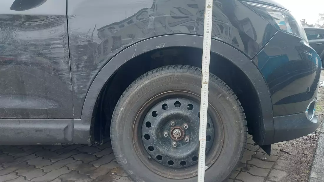 POL-HM: Polizei sucht Zeugen nach Verkehrsunfall - Bild: presseportal.de