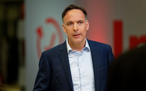 Vertriebsvorstand Marc Spieker wünscht sich eine Verpflichtung aller Netzbetreiber zu einer Smart-Meter-Umrüstung in Deutschland. (Archivbild) - Foto: Henning Kaiser/dpa