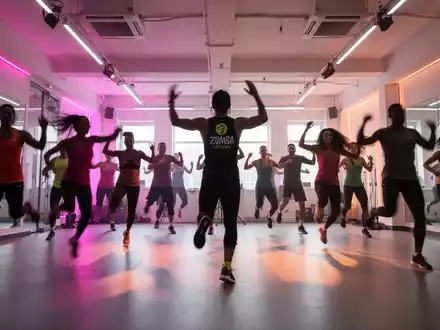 Zumba expandiert im Februar 2026 mit neuen US-Studios - Foto: über boerse-global.de