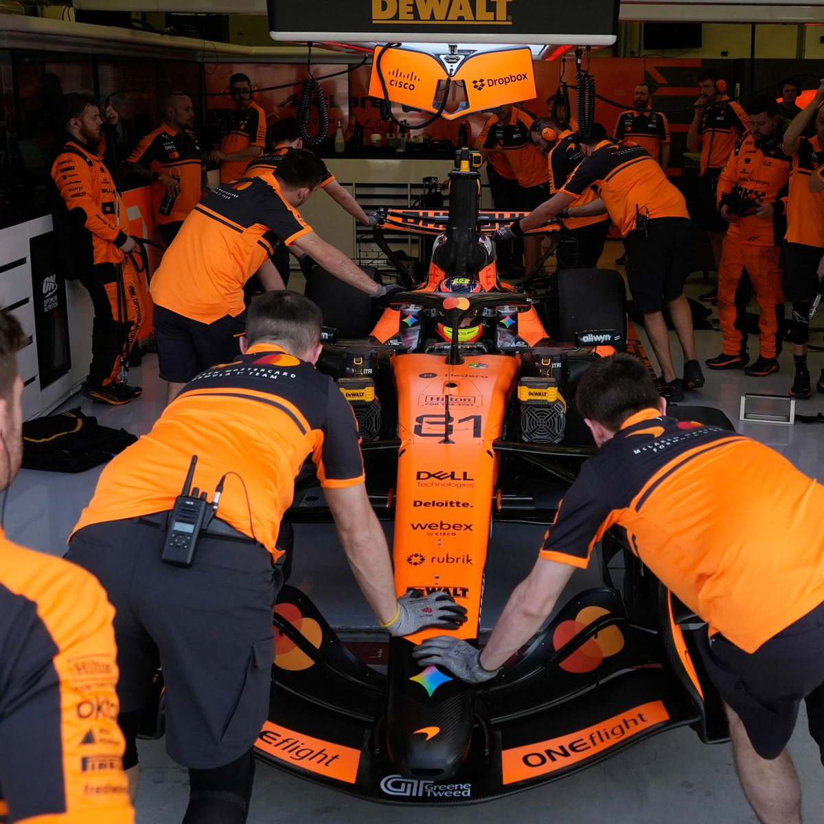 Neue Regeln? Lando Norris hat «nicht zu beklagen.» (Archivbild) - Foto: Altaf Qadri/AP/dpa