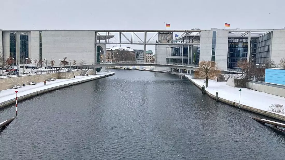 Blick auf die Spree zwischen dem Marie-Elisabeth-Lüders-Haus und dem Paul-Löbe-Haus (Archiv) - Bild: via dts Nachrichtenagentur