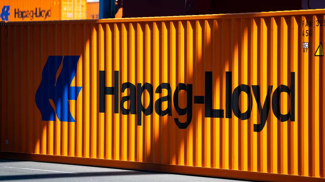 Hapag-Lloyd übernimmt einen israelischen Wettbewerber. (Symbolbild) - Bild: Jonas Walzberg/dpa