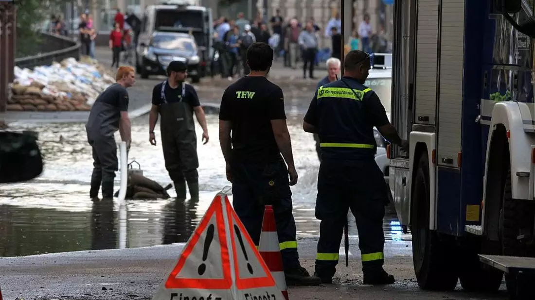 THW-Einsatzkräfte beim Hochwasser (Archiv) - Bild: via dts Nachrichtenagentur