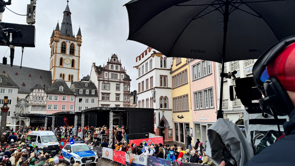 POL-PPTR: Friedlich und feierlustig: Das Rosenmontags-Fazit im Polizeipräsidium Trier - Foto: presseportal.de