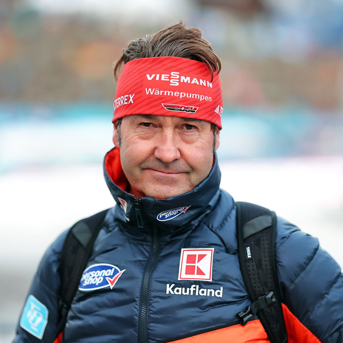 Horst Hüttel blickt positiv und negativ auf die Olympischen Spiele. (Archivbild) - Foto: Daniel Karmann/dpa