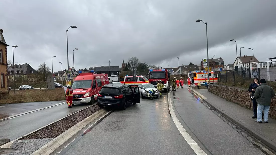POL-PDKL: 73-Jähriger verursacht Unfallserie - Führerschein sichergestellt - Bild: presseportal.de