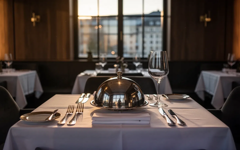 Michelin-Sterne 2026: Düsseldorfs Spitzengastronomie wartet bis Juni - Foto: über boerse-global.de