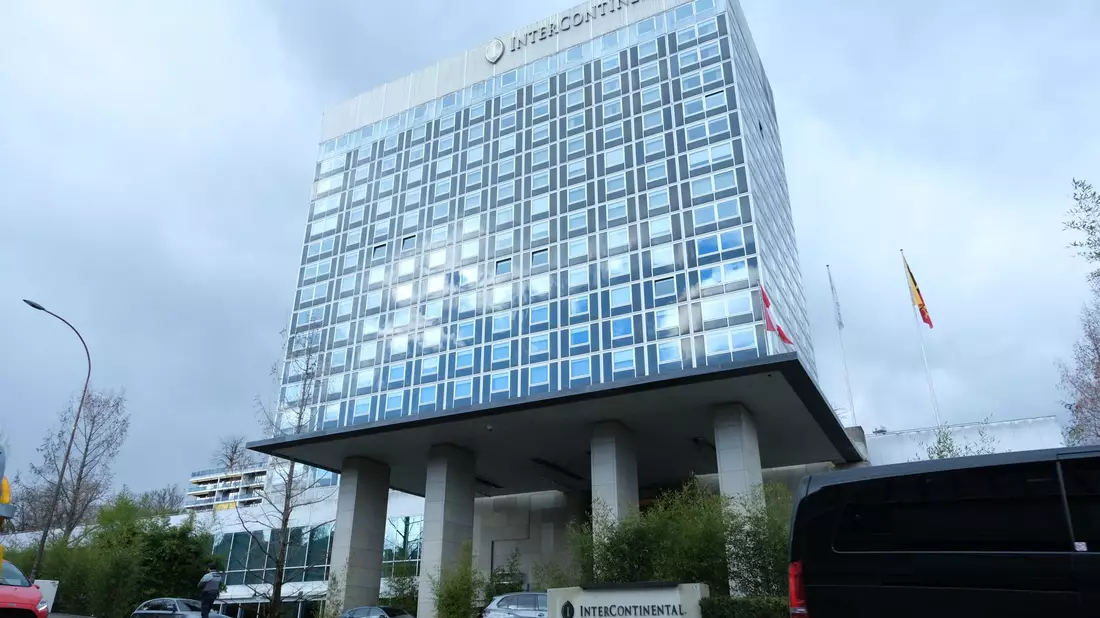 Die Verhandlungen finden in einem Genfer Hotel statt.  - Bild: Ma Ruxuan/XinHua/dpa