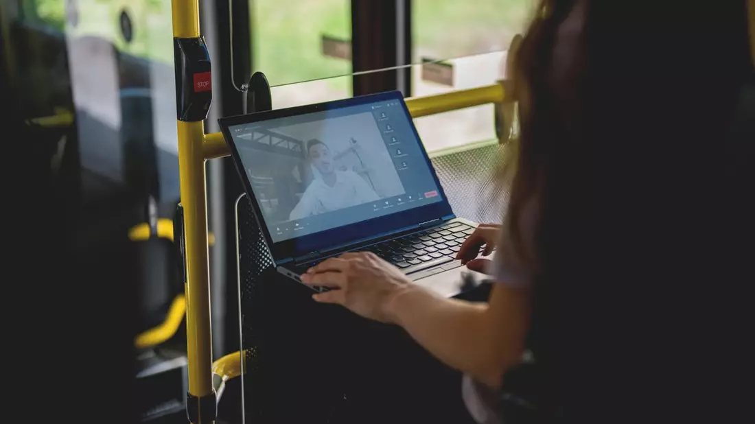 Microsoft und Ericsson präsentieren 5G-Management für Windows 11-Laptops in Unternehmen - Bild: presseportal.de