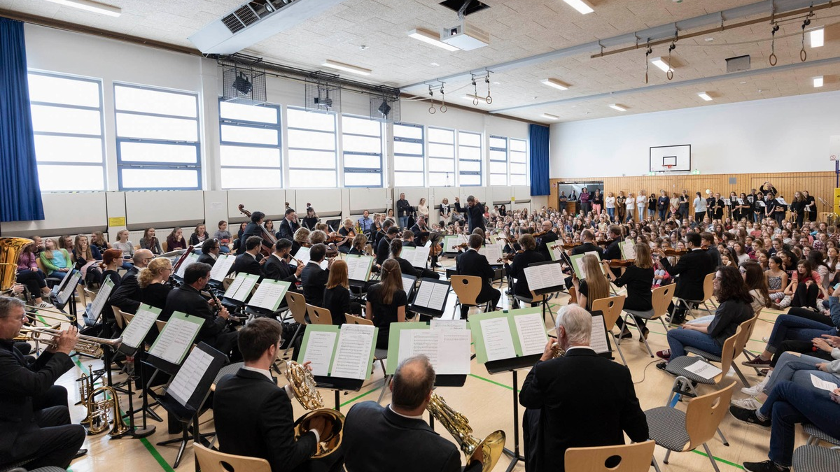 hr-Sinfonieorchester geht auf Tour durch hessische Grund- und Förderschulen - Foto: presseportal.de