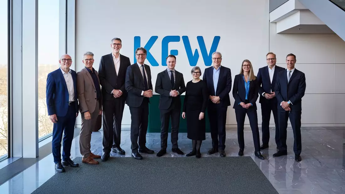 KfW-Initiative: Unternehmen in Hessen stärken kommunalpolitisches Engagement - Bild: presseportal.de