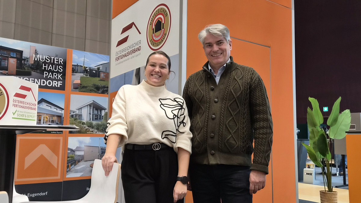 Gemeinsamer Messeautritt - Foto: Musterhauspark über pressetext.de