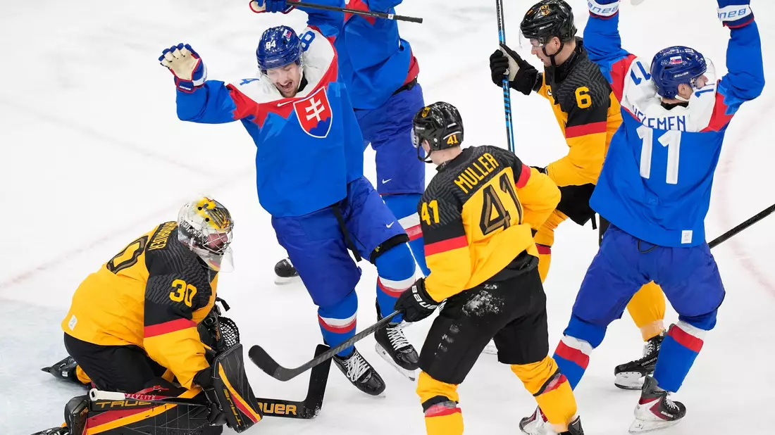 Deutschlands Eishockey-Cracks waren im Olympia-Viertelfinale chancenlos - Bild: Petr David Josek/AP/dpa