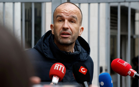 Die Linkspartei in Frankreich gerät nach dem gewaltsamen Tod eines rechten Aktivisten unter Druck. - Foto: Charlotte Siemon/AFP/dpa