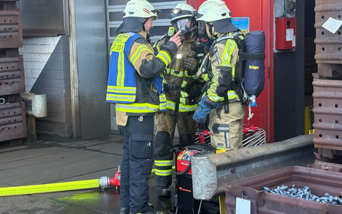 FW-PL: Ortsteil Köbbinghausen - Brand in Industriebetrieb - Foto: presseportal.de