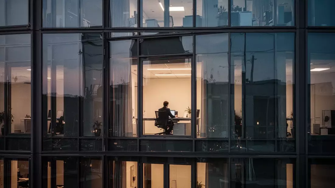 Arbeitszeit-Debatte: Tarifkompromiss trifft auf politische Grundsatzkonflikte - Bild: über boerse-global.de