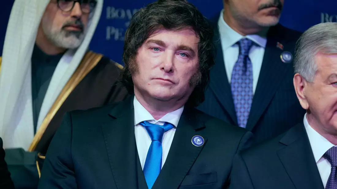 Der argentinische Präsident Javier Milei nahm an der ersten Sitzung des Friedensrats teil.  - Bild: Mark Schiefelbein/AP/dpa