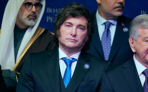 Der argentinische Präsident Javier Milei nahm an der ersten Sitzung des Friedensrats teil.  - Foto: Mark Schiefelbein/AP/dpa