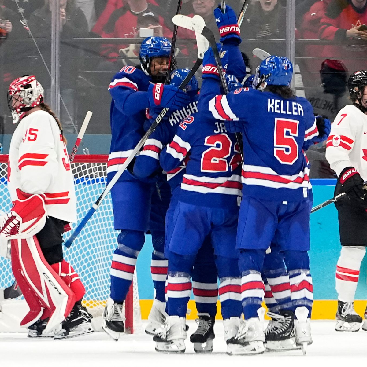 Das US-Team darf jubeln. - Foto: Hassan Ammar/AP/dpa