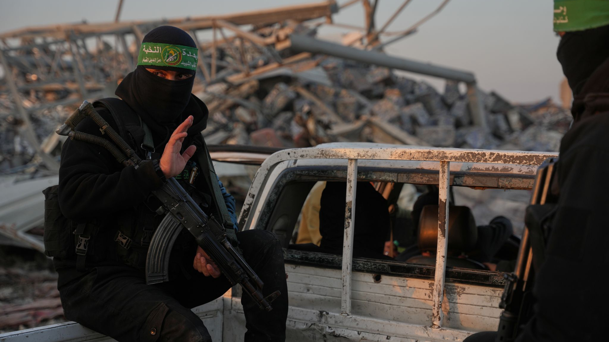 Die Hamas lehnt eine Entwaffnung rigoros ab. (Archivbild) - Foto: Abdel Kareem Hana/AP/dpa