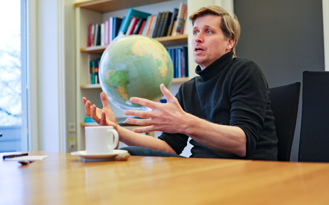 Bevor Schularick Präsident des Kieler Instituts für Weltwirtschaft wurde, lehrte er als Professor Makroökonomie an der Universität Bonn. (Archivbild)  - Foto: Frank Molter/dpa