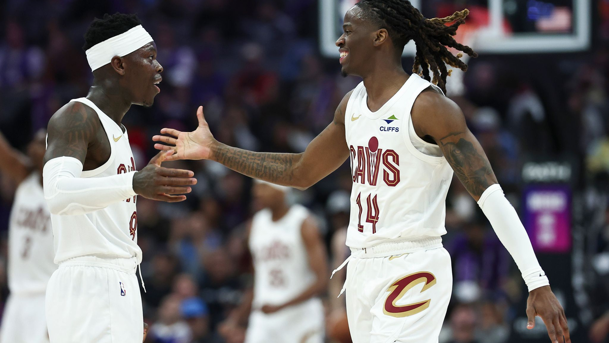 Beim deutlichen Erfolg gegen die Brooklyn Nets steuerte Dennis Schröder (l) für die Cleveland Cavaliers zwölf Punkte bei. (Archivbild) - Foto: Sara Nevis/AP/dpa
