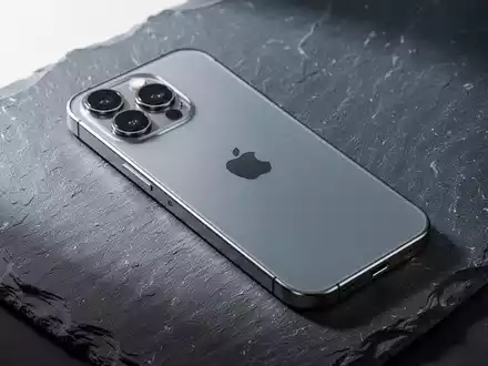 iPhone 15 Pro Max: Titanium-Farben erleben Renaissance - Foto: über boerse-global.de