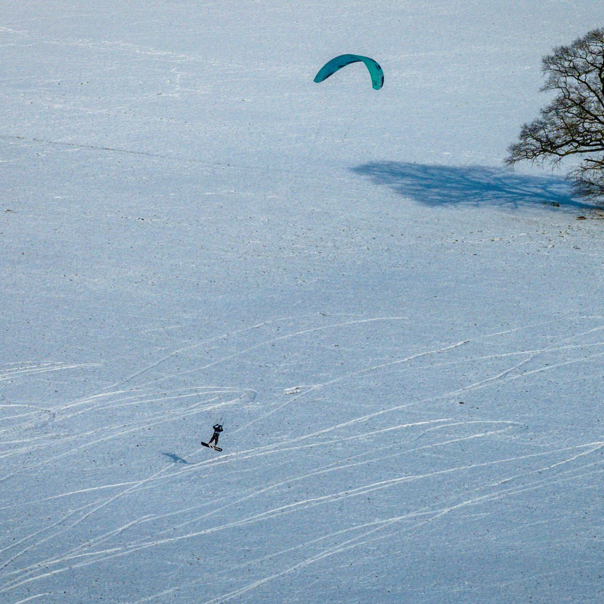 Auch im Norden Deutschlands zeigten sich weiter dicke Schneedecken. - Foto: Jens Büttner/dpa