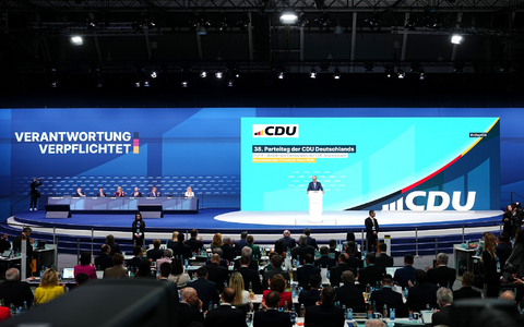 Der Bundesparteitag will eine Reihe von Anträgen beschließen.  - Foto: Kay Nietfeld/dpa