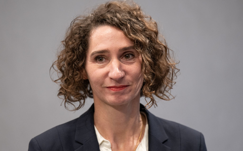 EVG-Vize Cosima Ingenschay will den geplanten Stellenabbau bei DB Cargo deutlich abmildern. (Archivbild) - Foto: Boris Roessler/dpa