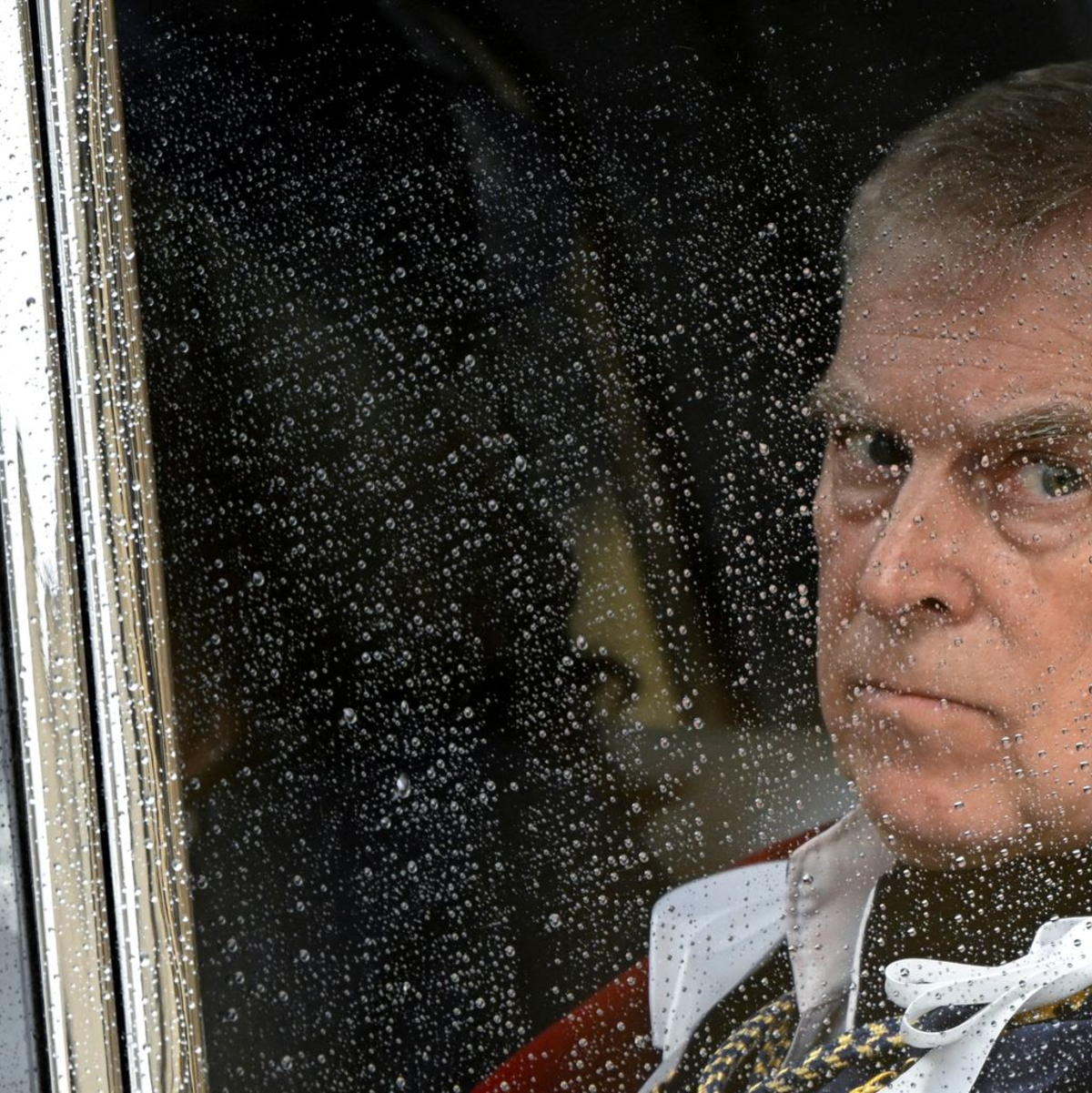 Andrew könnte nun auch seinen Platz in der Thronfolge verlieren. (Archivbild) - Foto: Toby Melville/Pool Reuters/dpa