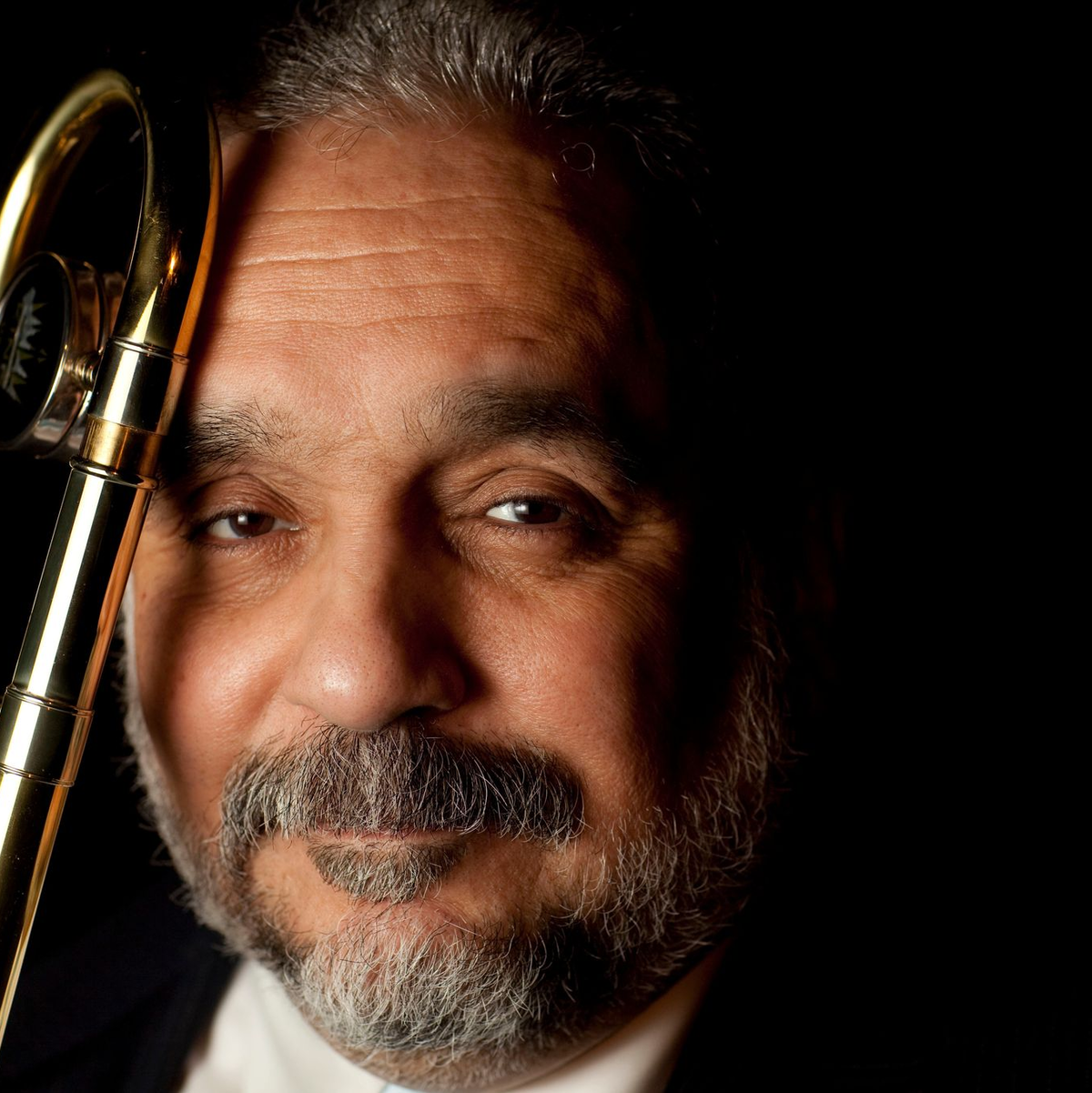 Colón galt als Mitbegründer eines Musikstils mit starkem kubanischen und puerto-ricanischen Einfluss, für den sich der Begriff Salsa (Soße) erst in den Anfangsjahren seiner Karriere langsam durchsetzte. - Foto: Gregory Bull/AP/dpa