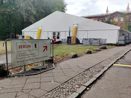 Ankunftszentrum für Flüchtlinge (Archiv) - Foto: via dts Nachrichtenagentur