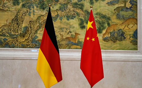 China: Partner und Rivale (Symbolbild) - Foto: Ng Han Guan/AP/dpa