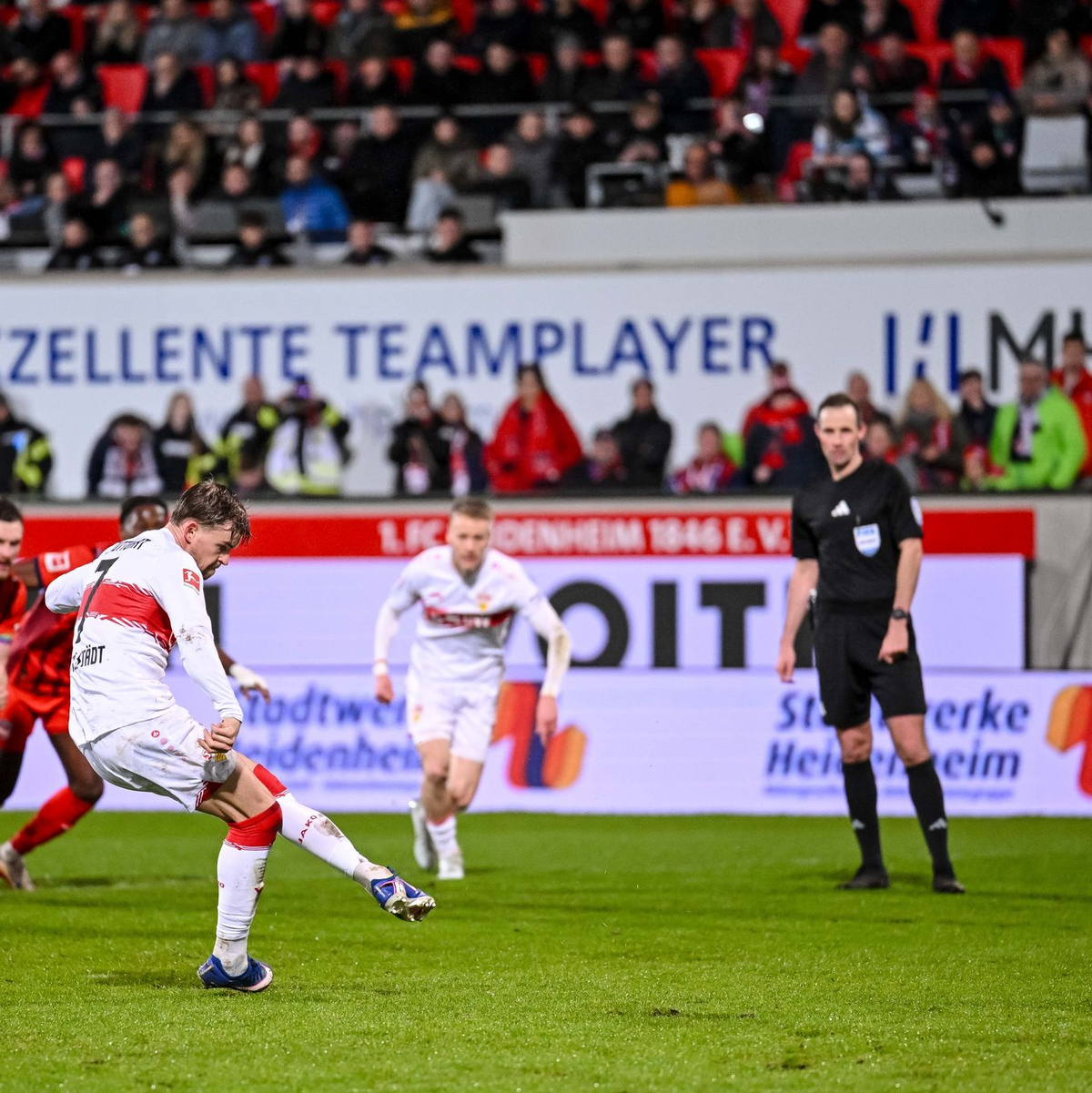 Maximilian Mittelstädt blieb vom Elfmeterpunkt eiskalt. - Foto: Harry Langer/dpa