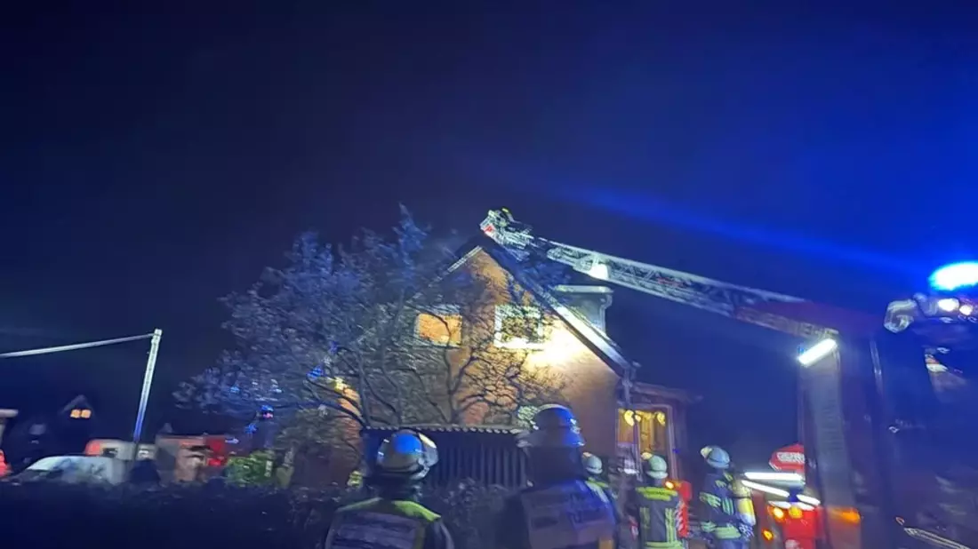 FW-WRN: Kaminbrand an der Selmer Landstraße - Bild: presseportal.de