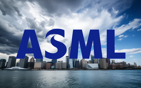 ASML Shares Surge to Unprecedented Peak on AI-Driven Demand - Foto: über boerse-global.de
