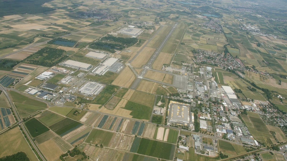 Aufwind für den Südwesten: Neue Industrie- und Gewerbeflächen am Flughafenareal Lahr - Foto: presseportal.de